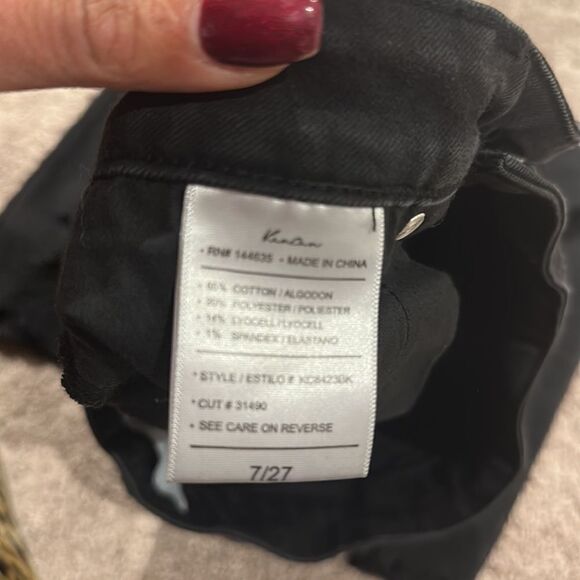 Kancan distressed black skinnies size 7/27 - Picture 3 of 6